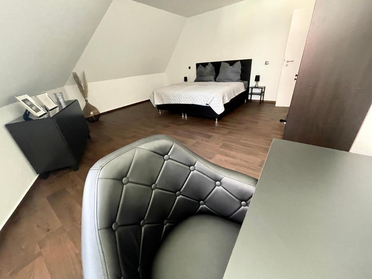 Ferienwohnung Augenblick - Stylisches Apartment In Der Besten Altstadtlage Von แอร์ฟวร์ท ภายนอก รูปภาพ